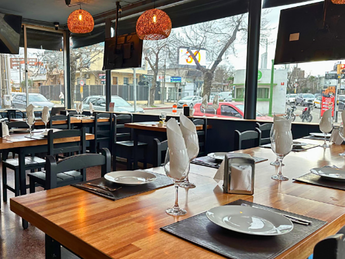 Salón de Pizza Riing